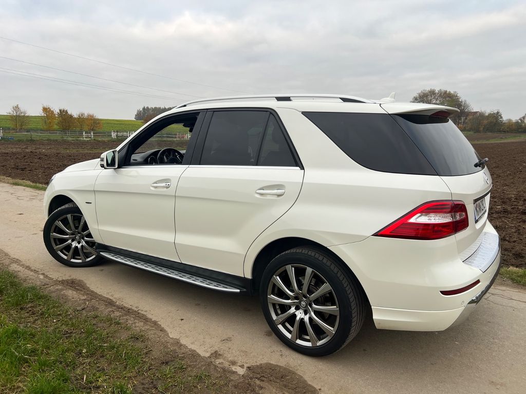 Mercedes-Benz ML 350