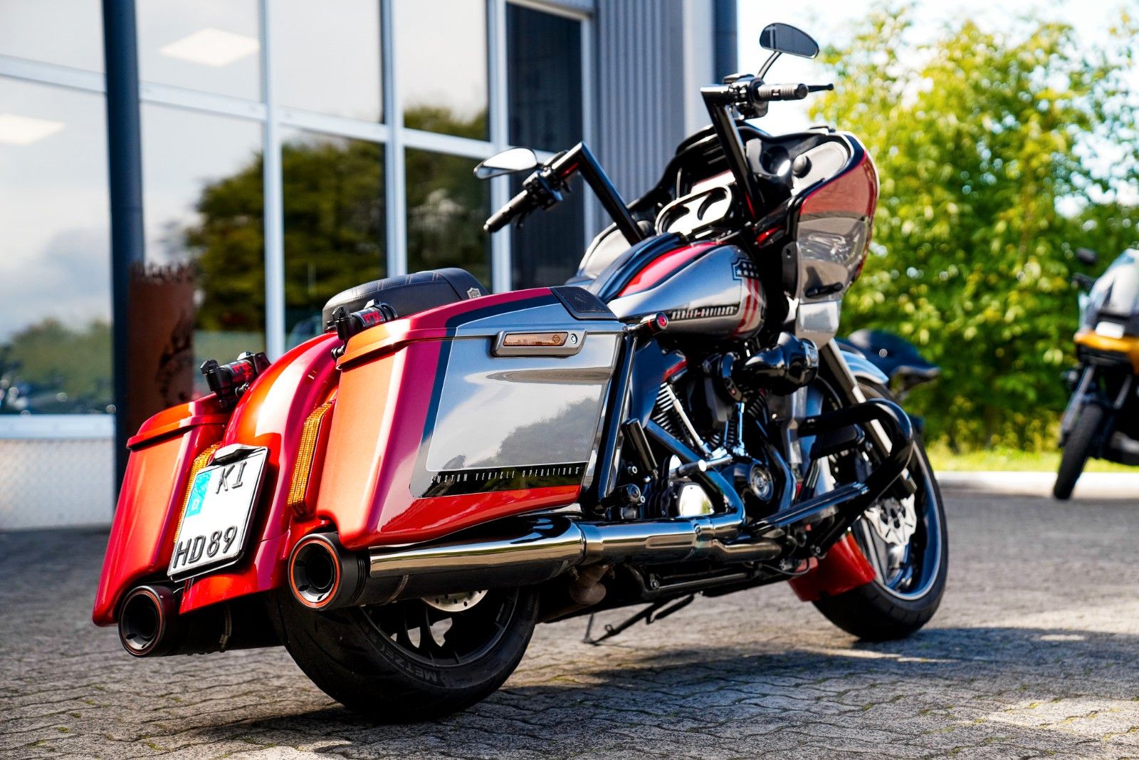 Fahrzeugabbildung Harley-Davidson CVO ROAD GLIDE FLTRXSE - 131cui-Kodlin Fat Tire