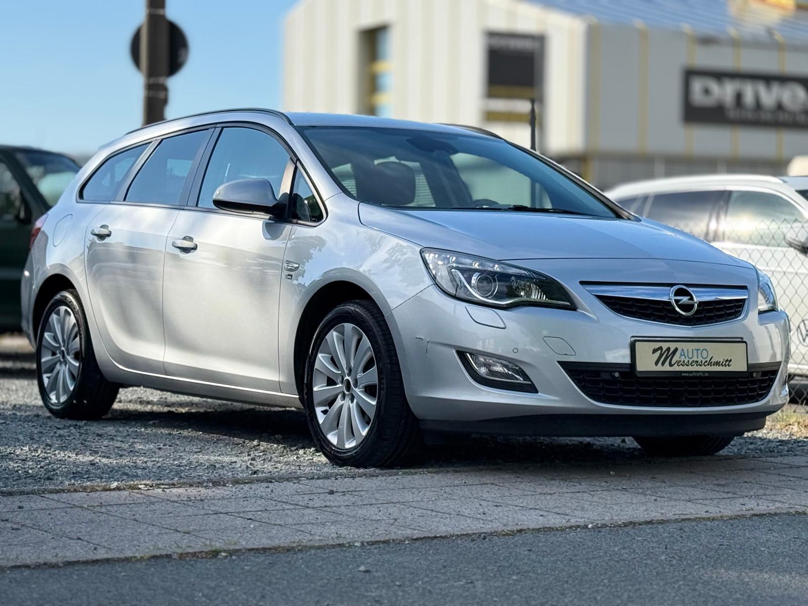 Opel Astra J Sports Tourer 150 Jahre NAVI KLIMA PDC