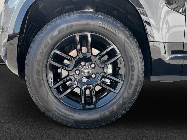 Land Rover Defender 110 X-Dynamic SE D250+Pano+AHK+ACC+MY25