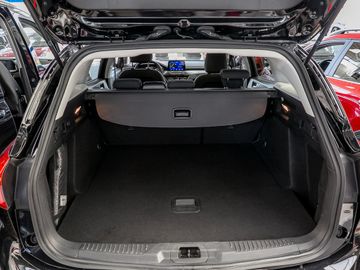 Ford Focus Turnier 1.0 Active Kamera Navi LED