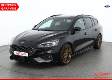 Ford Focus - 1