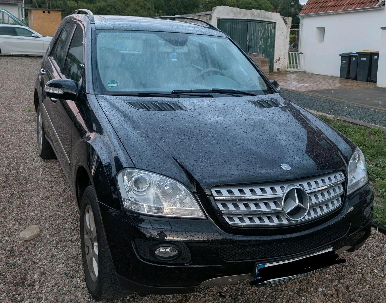 Mercedes-Benz ML280, 2005