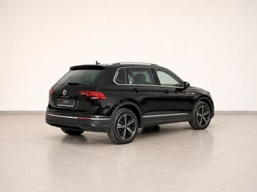Volkswagen Tiguan - 3