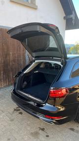 Audi A4 35 TFSI S tronic Avant // 150 PS - Audi A4 Gebrauchtwagen Privatanbieter
