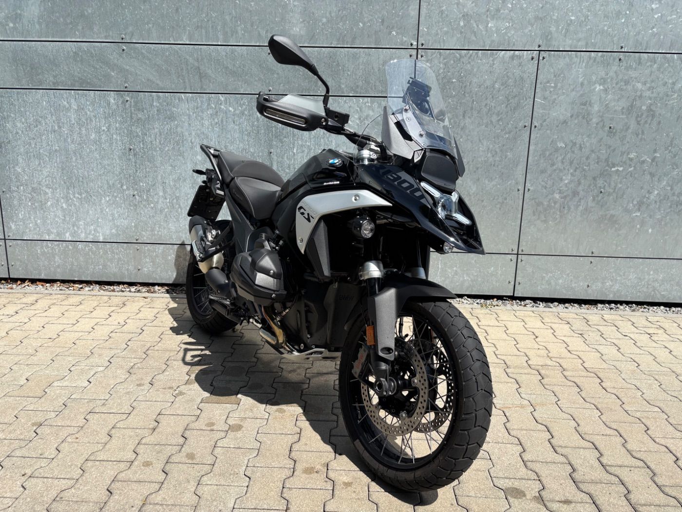 Fahrzeugabbildung BMW R 1300 GS Triple Black ASA ACC
