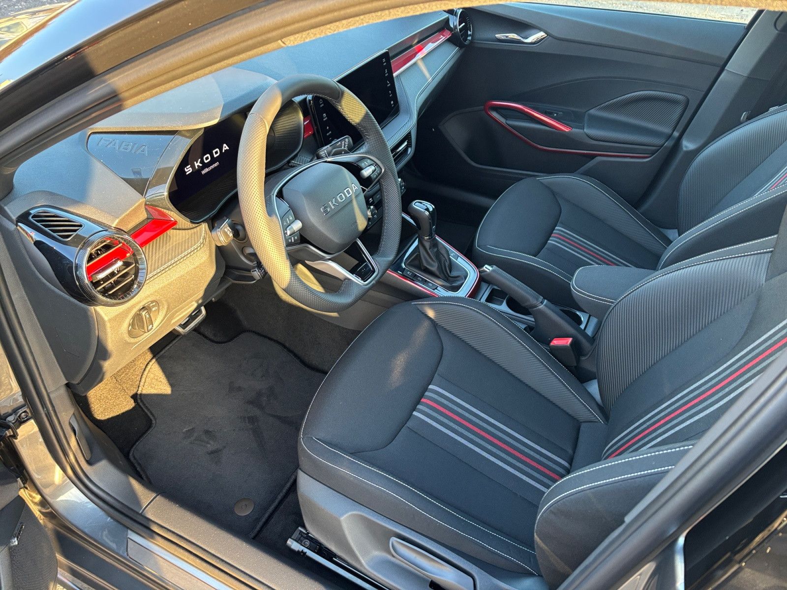 Fabia Monte Carlo 1.5TSI DSG ACC/SHZ/LHZ/Navi