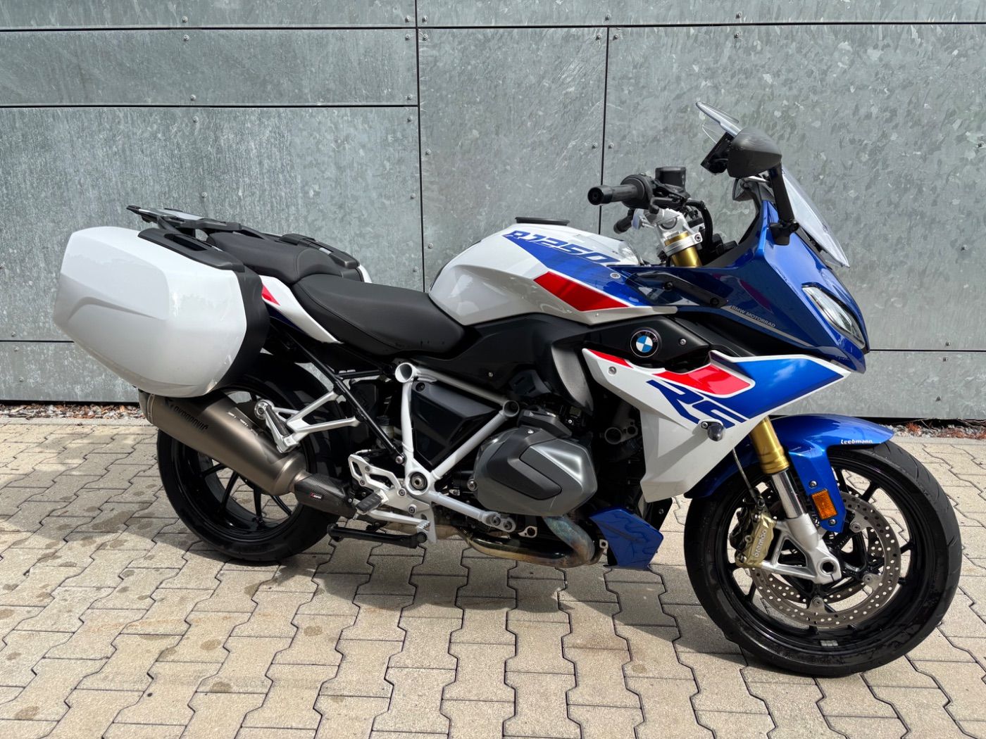 Fahrzeugabbildung BMW R 1250 RS Sport 3 Pakete Akrapovic Seitenkoffer
