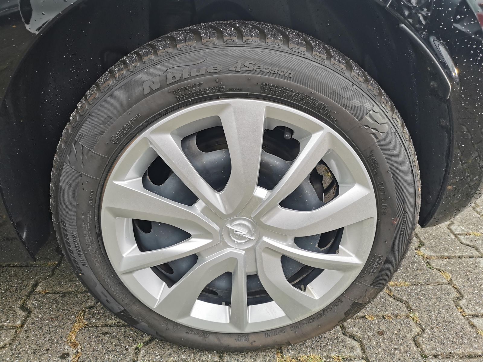 Fahrzeugabbildung Opel Corsa F On-Board-Lader 11Kw