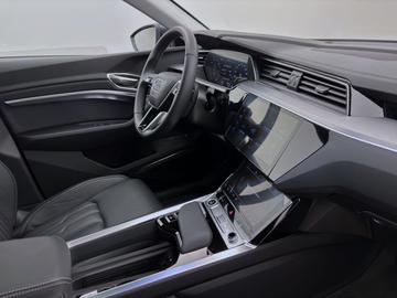 2024 AUDI Q8 E-TRON — миниатюра 18