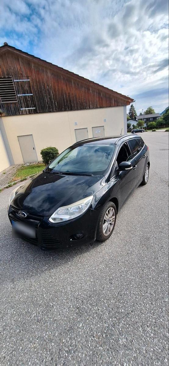 Ford Focus 2015 — photo 10