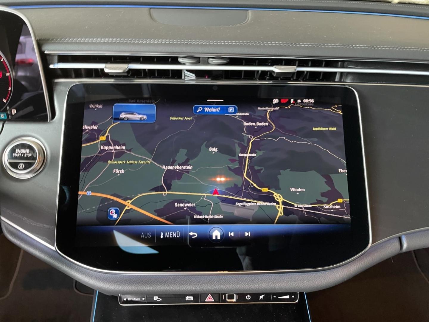 Mercedes-Benz E 220 d 4MATIC T-Modell AMG AHK-klappbar El. Pan
