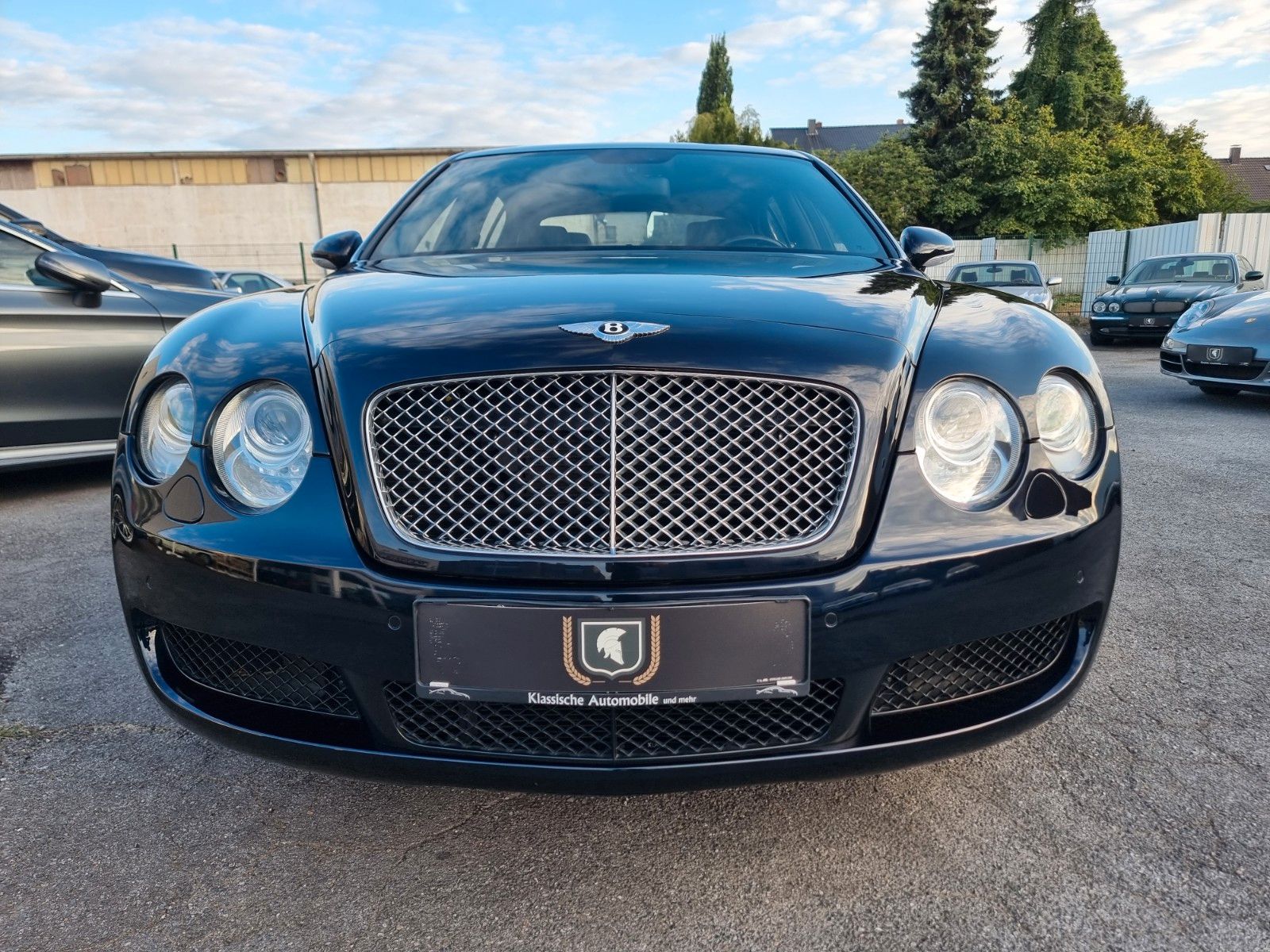 Fahrzeugabbildung Bentley Continental Flying Spur/Ausnahmezustand/Orig. km
