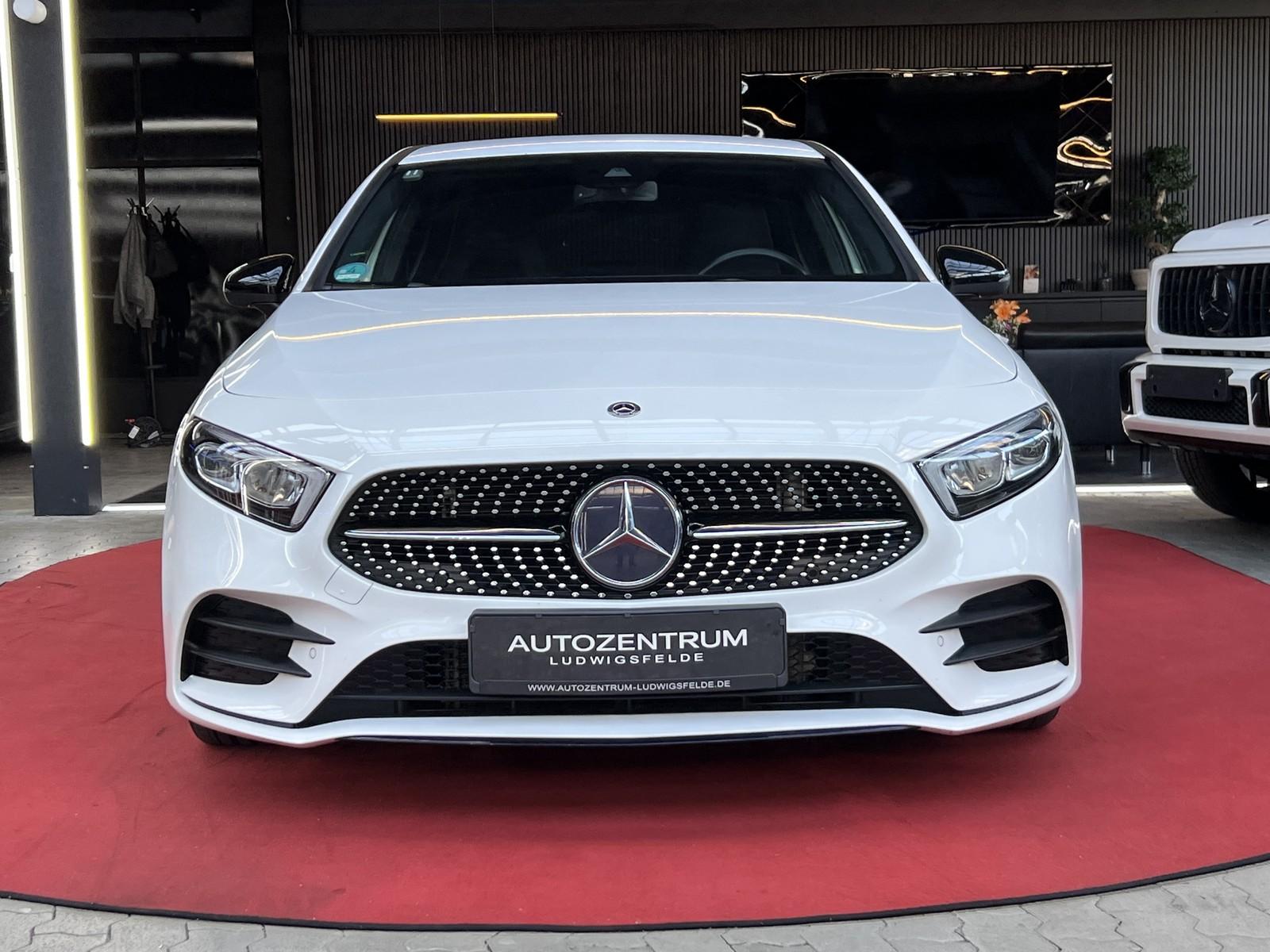 Mercedes-Benz A 250 AMG Line LED / ATTENTION ASSIST / SPURHALT