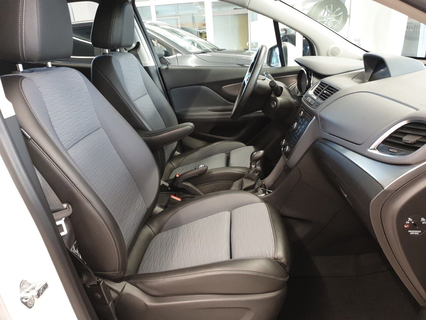 OPEL Mokka 1.4 Turbo Innovation AHK Navi SHZ – Bild 12