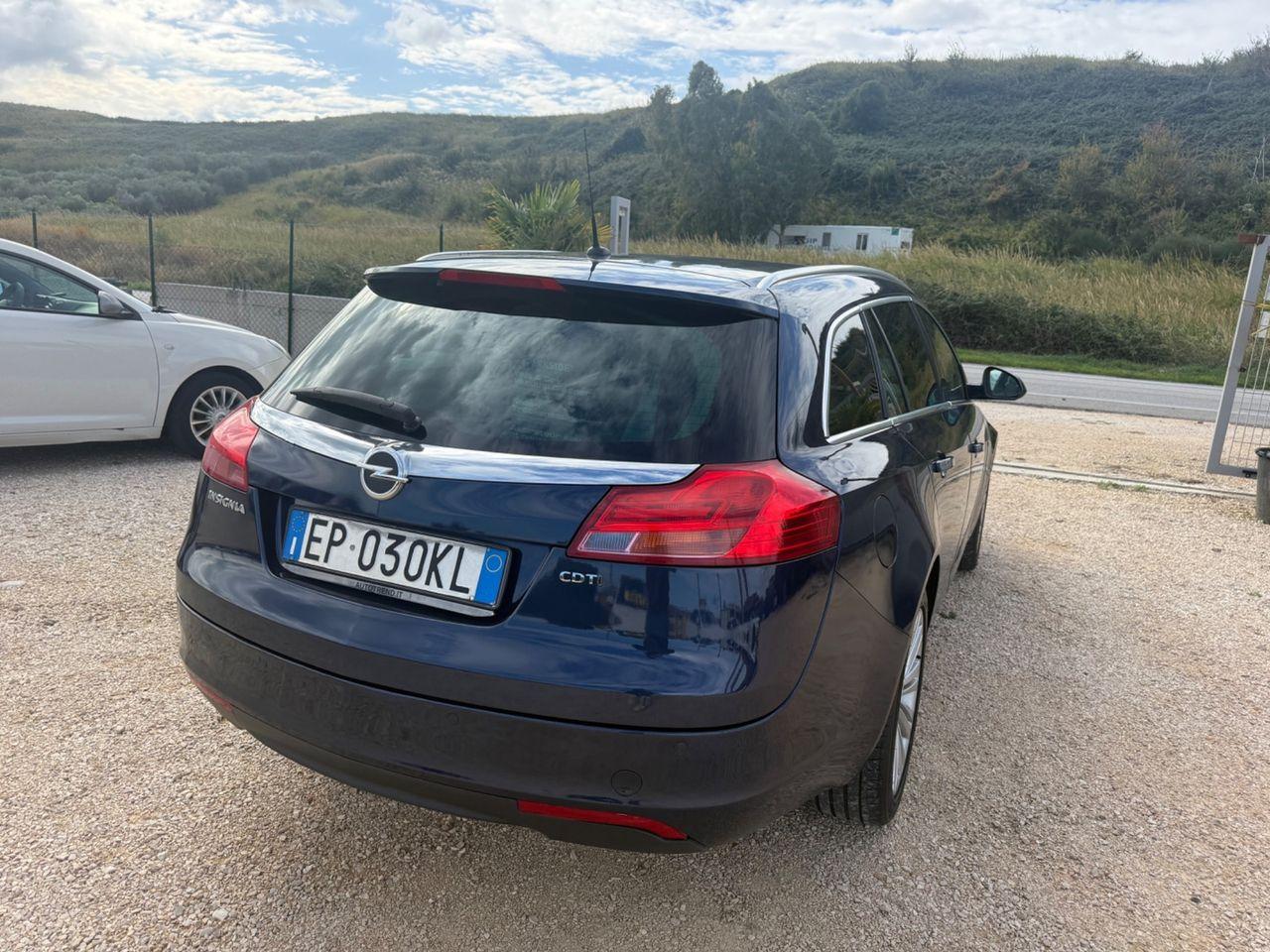 Opel Insignia 2013 — photo 9