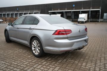 Volkswagen Passat - 5