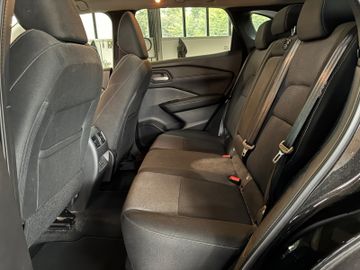 Nissan Qashqai - 11
