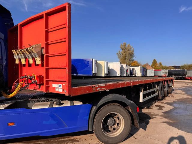 Pacton Platte trailer 10 tons assen Zware kantbalken 2x