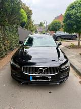 Volvo V90 B4 Momentum Pro Geartronic Momentum Pro - gebrauchte Volvo V90 aus dem Jahr 2020