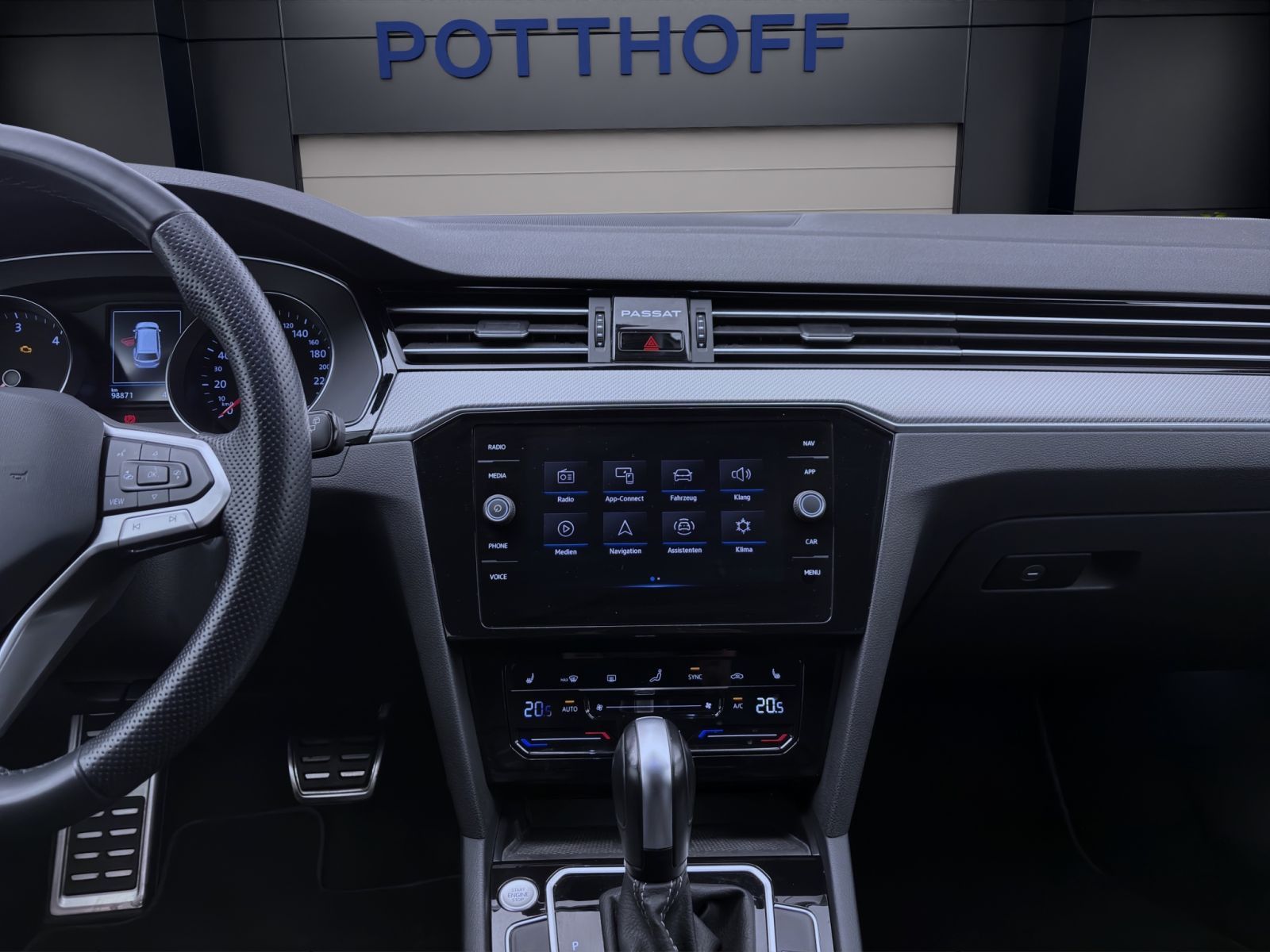 Volkswagen Passat Variant - Bild 14
