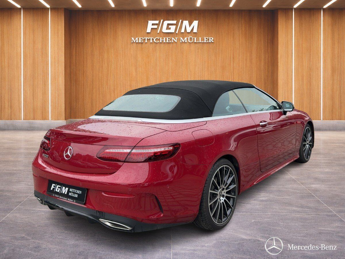 Mercedes-Benz E 200 Cabrio AMG 360 Night DISTR STANDHZG BURMES foto 3