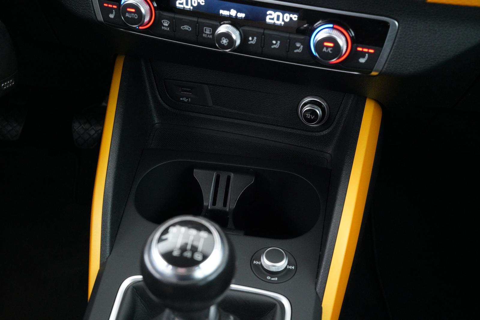 Audi Q2 1.0 TFSI SPORT ULTRA S-LINE NAVI + SCHECKHEFT