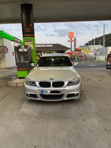BMW 330i Sport Edition M-Paket - BMW 330 aus 2010: 330i