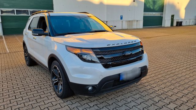 Ford Explorer Supercharger  4x4 V6 Panorma 7 Sitzer