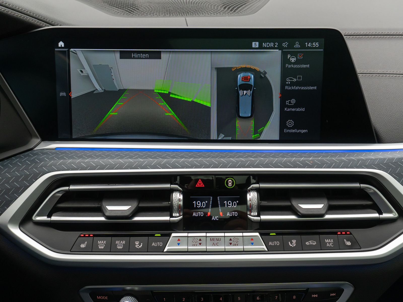 Fahrzeugabbildung BMW X7 xD40d M Sport Panorama 360°Laser HUD SoftCL