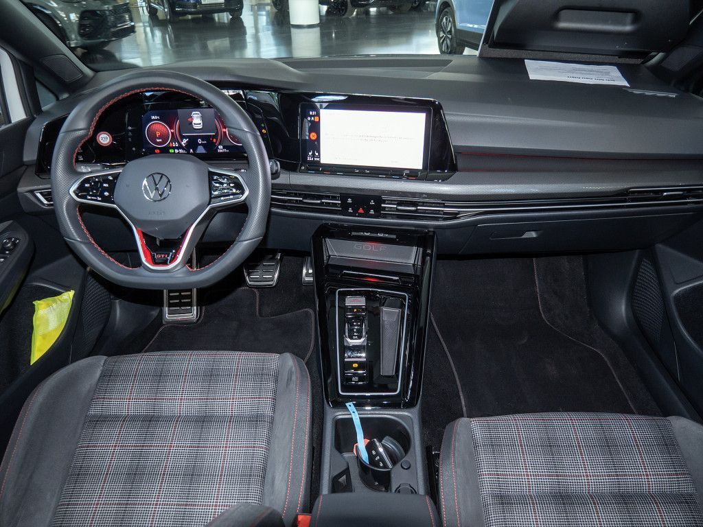 Volkswagen Golf - Bild 9