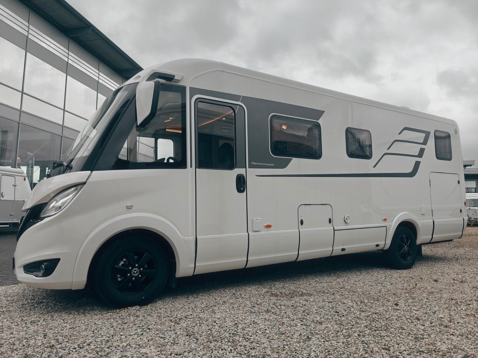 Fahrzeugabbildung HYMER / ERIBA / HYMERCAR B - KLASSE ML I 780 MASTERLINE NEU! MODELL  2025