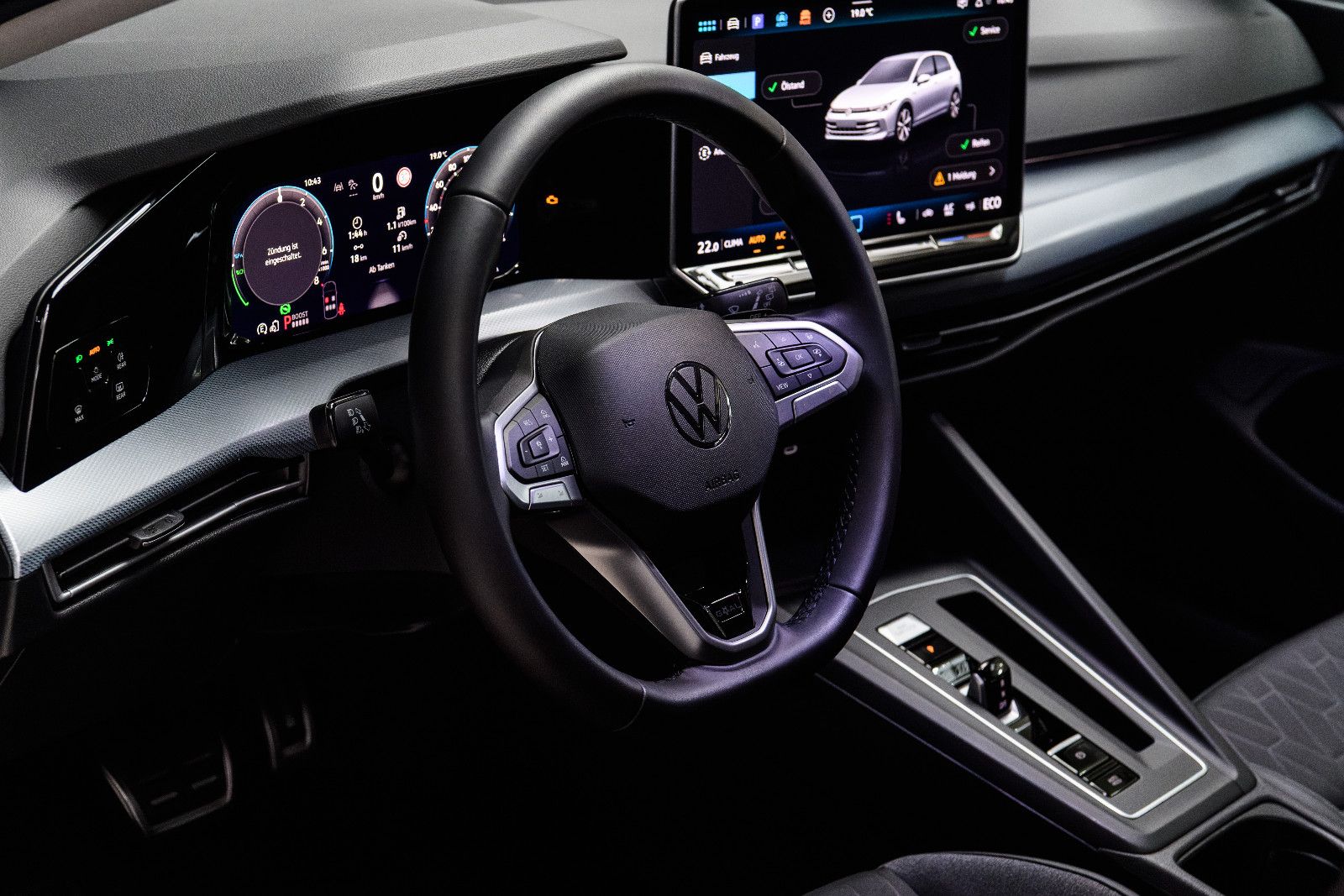Fahrzeugabbildung Volkswagen Golf VIII Goal 1.5 TSI eHybrid LED+KAMERA+5J.GAR