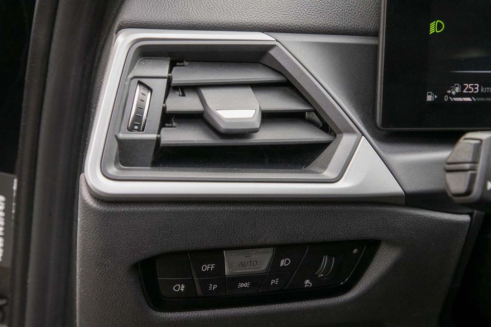 BMW 320 - Bild 9