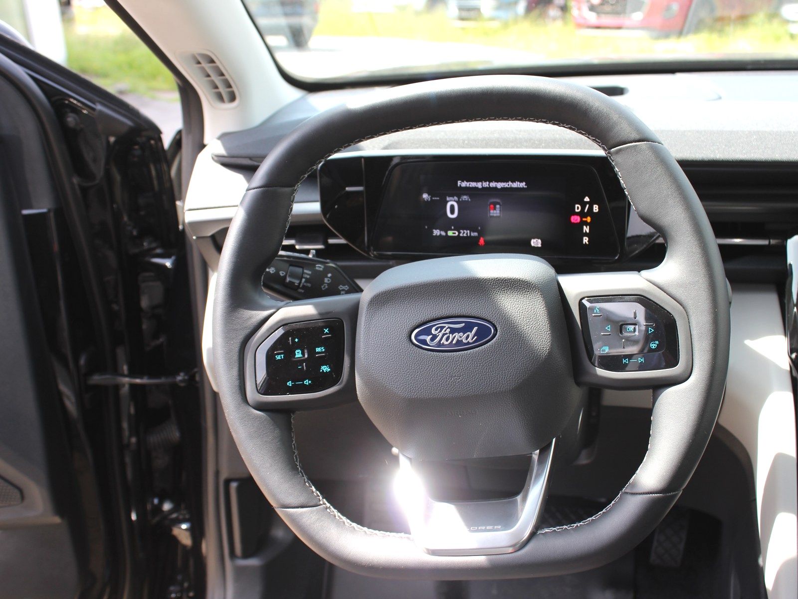 Fahrzeugabbildung Ford Explorer RWD