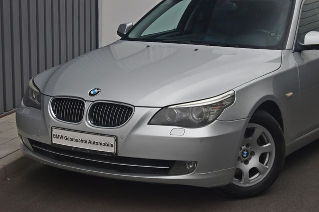 BMW 525d touring Panorama! Xenon! Navi! AHK! Kamera!