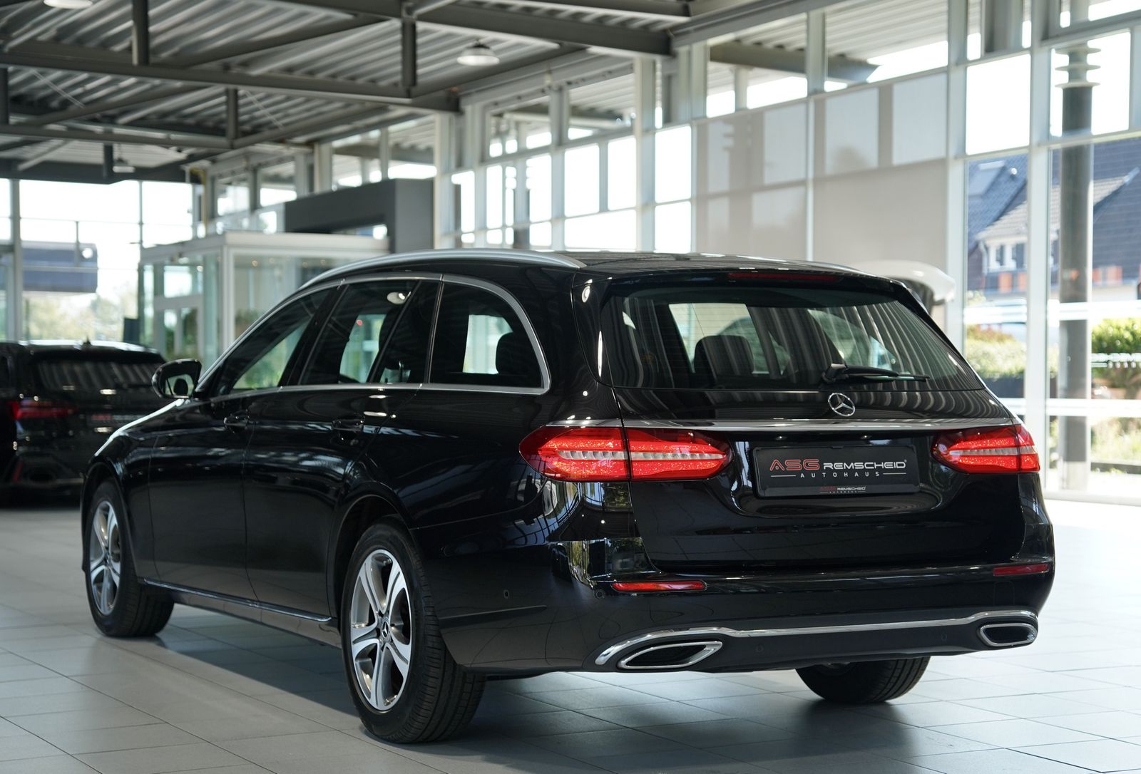 Mercedes Benz E 220