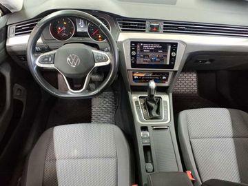 Volkswagen Passat Variant - 10