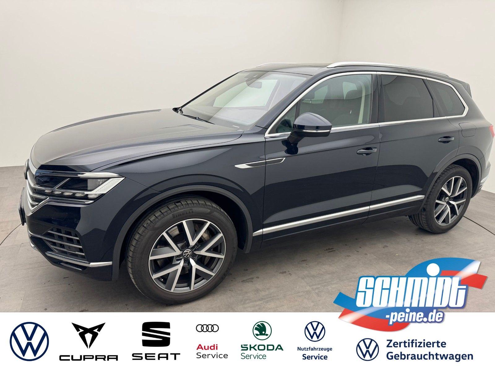 VW Touareg eHybrid 4M Atmosphere Pano20NaviMatrix