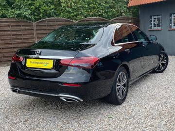 Mercedes E 200 - 5