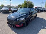 Ford Focus Turnier ST Pano LED Navi Leder Kamera Keyl - Ford Focus: Standheizung