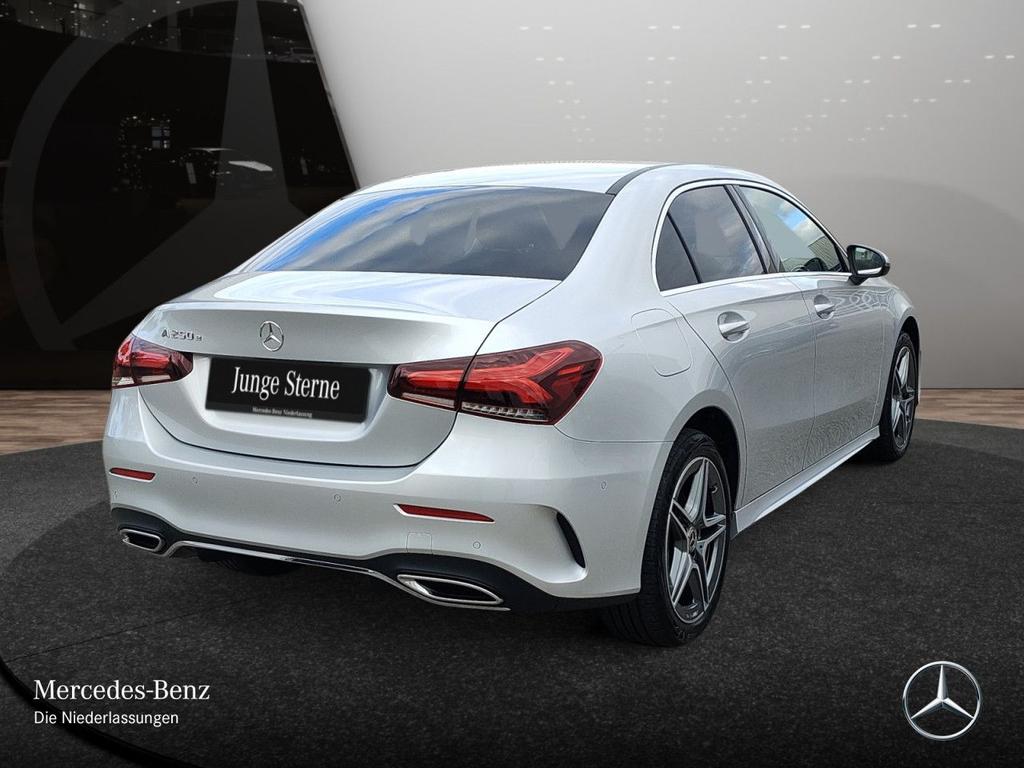 Mercedes-Benz A 250