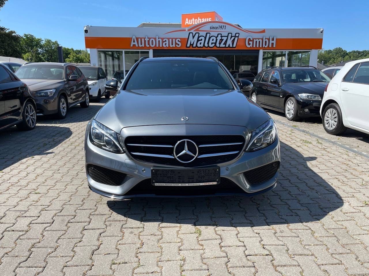 Fahrzeugabbildung Mercedes-Benz C 250 CGI T AMG*Panorama*Totwinkel*AHK*Kamera*