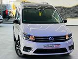 Volkswagen Caddy-DSG-Behindertengerecht-Edition-Rampe-150PS - Volkswagen Caddy: Weiß