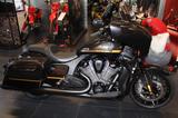 Indian Chieftain  Powerplus 112 Dark Horse - INDIAN CHIEFTAIN DARK HORSE