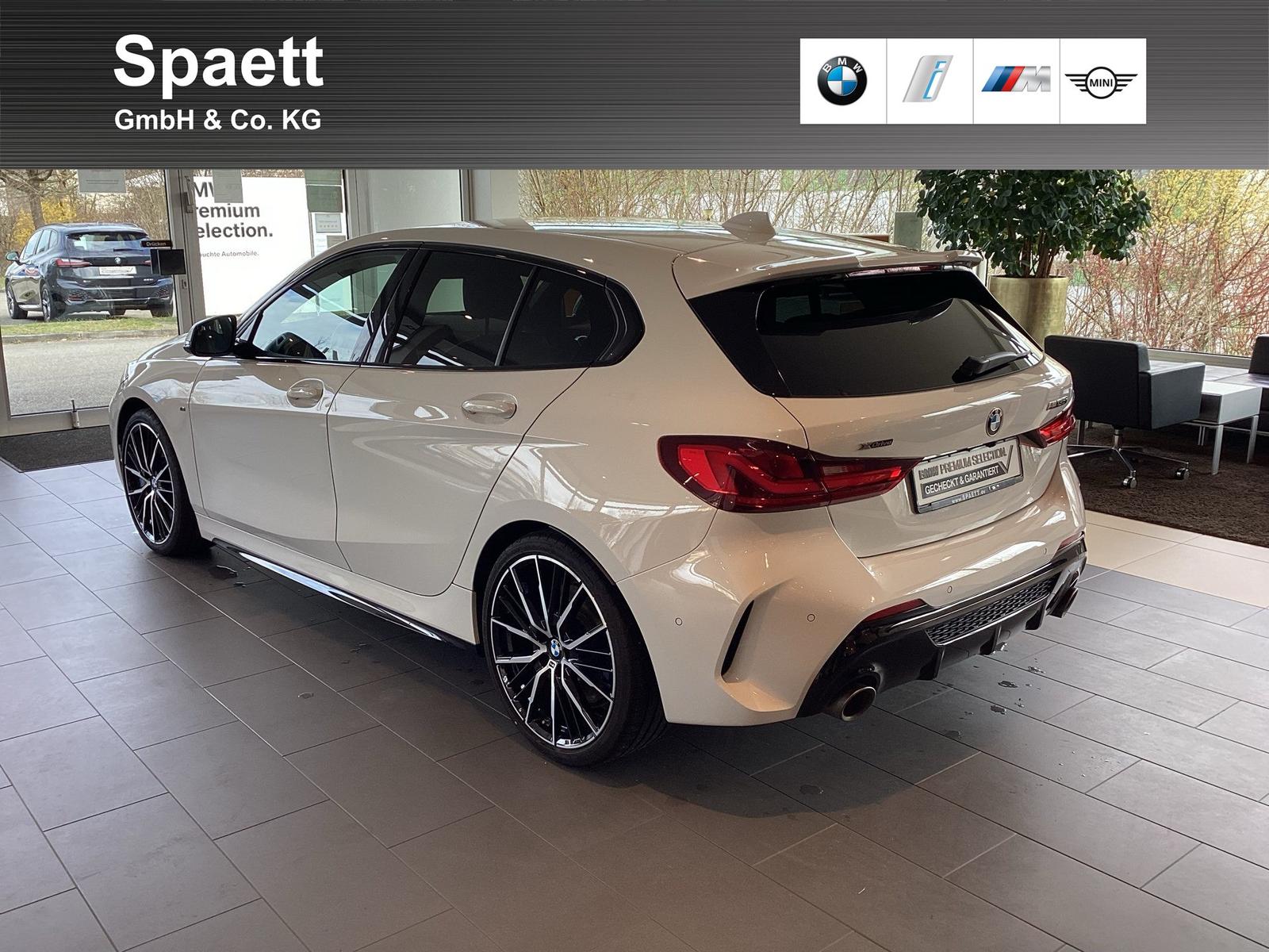 BMW M135i xDrive Hatch HK HiFi DAB LED WLAN Shz