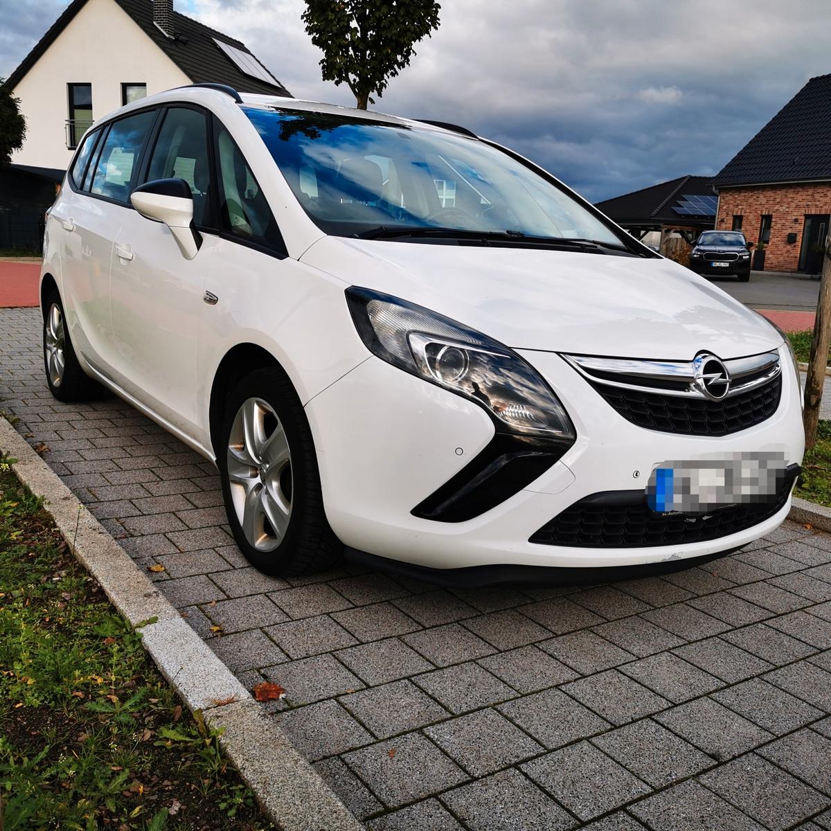 Opel Zafira Tourer