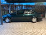 BMW 528i E 39 - BMW 528: E39
