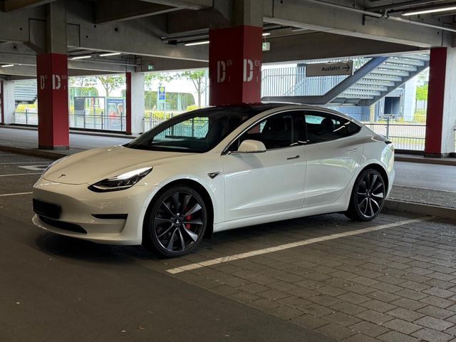 TESLA Model 3 Performance Dual Motor AWD Enhanced Aut.