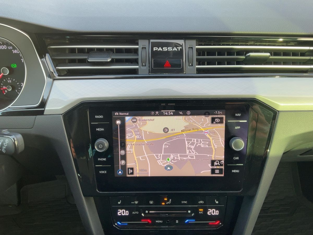 Volkswagen Passat Variant - Bild 11